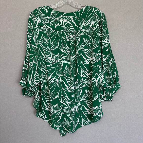 Chicos Tie-Front Green Palm V-Neck Tropical Blouse Green Sz 0 US 4/6 Small - Picture 5 of 11